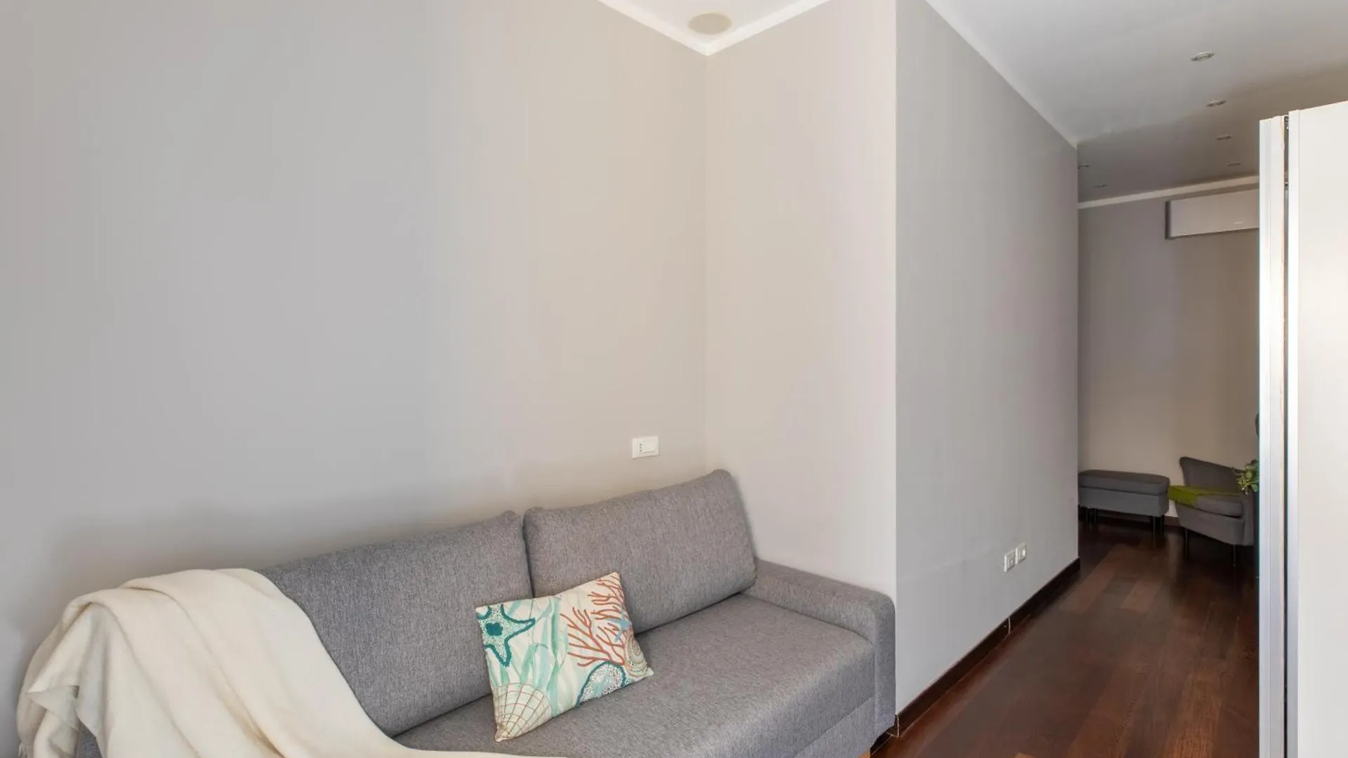 Iflat Contemporary Elegance In The Heart Of Rome Apartment 0*,
