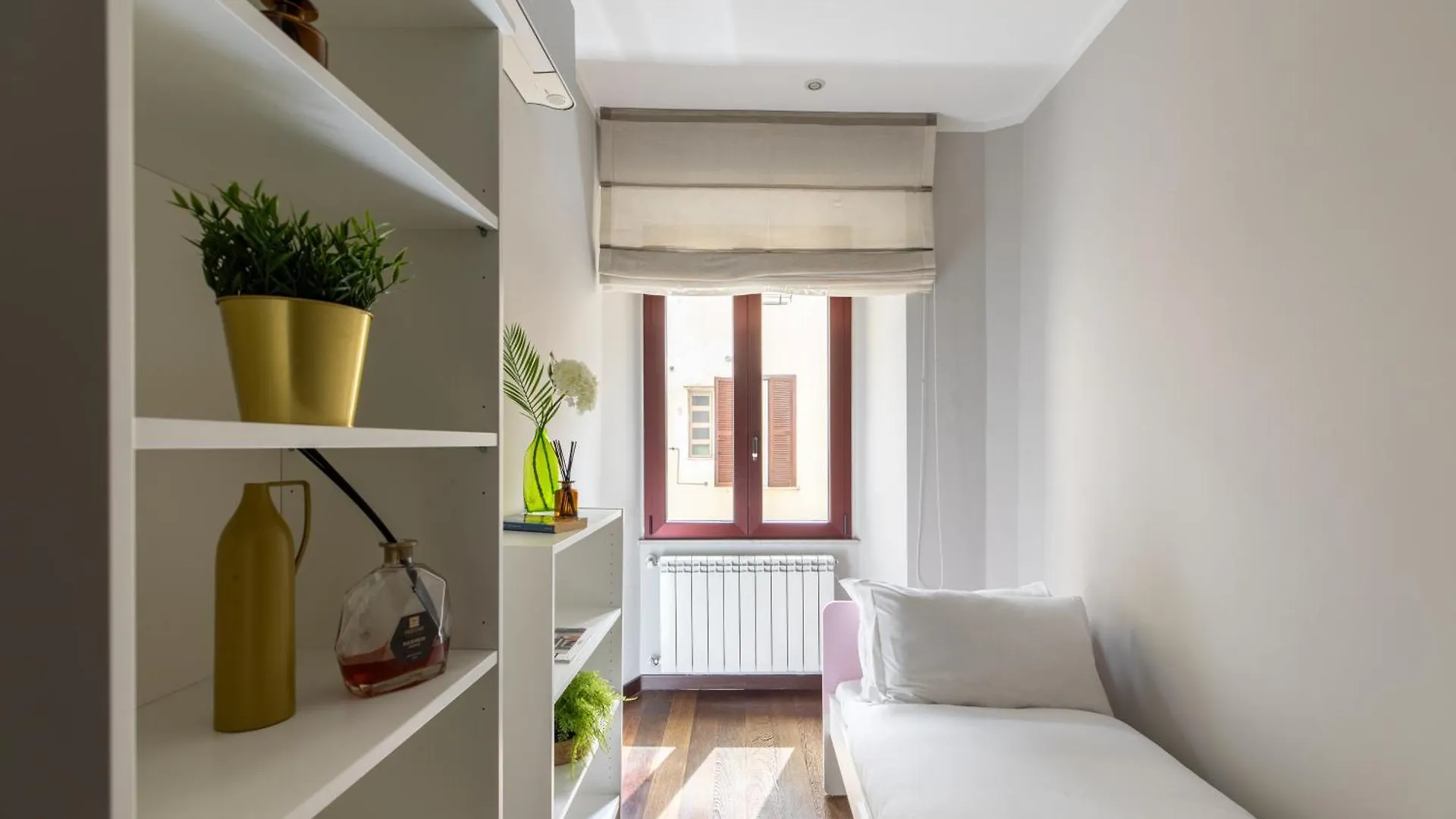 Iflat Contemporary Elegance In The Heart Of Rome Apartment Italy