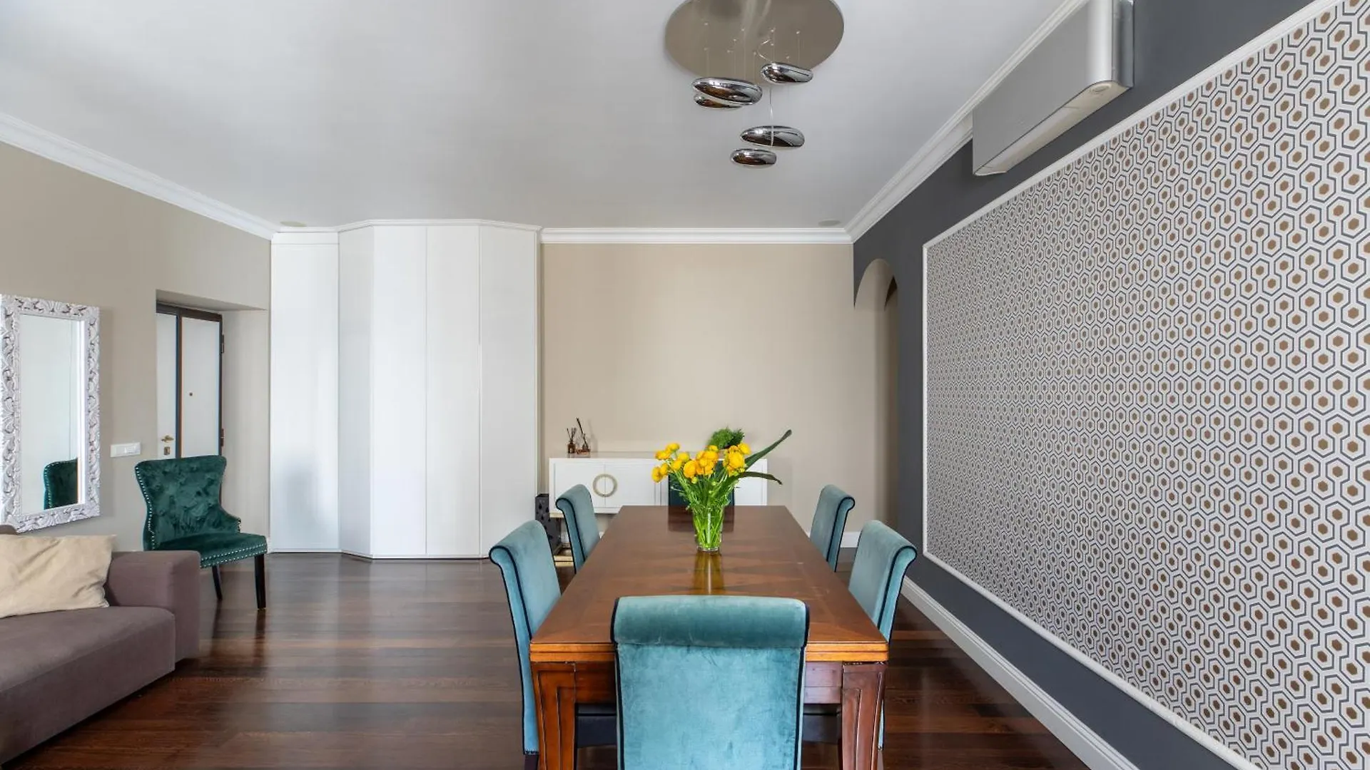 Iflat Contemporary Elegance In The Heart Of Rome Apartment Italy