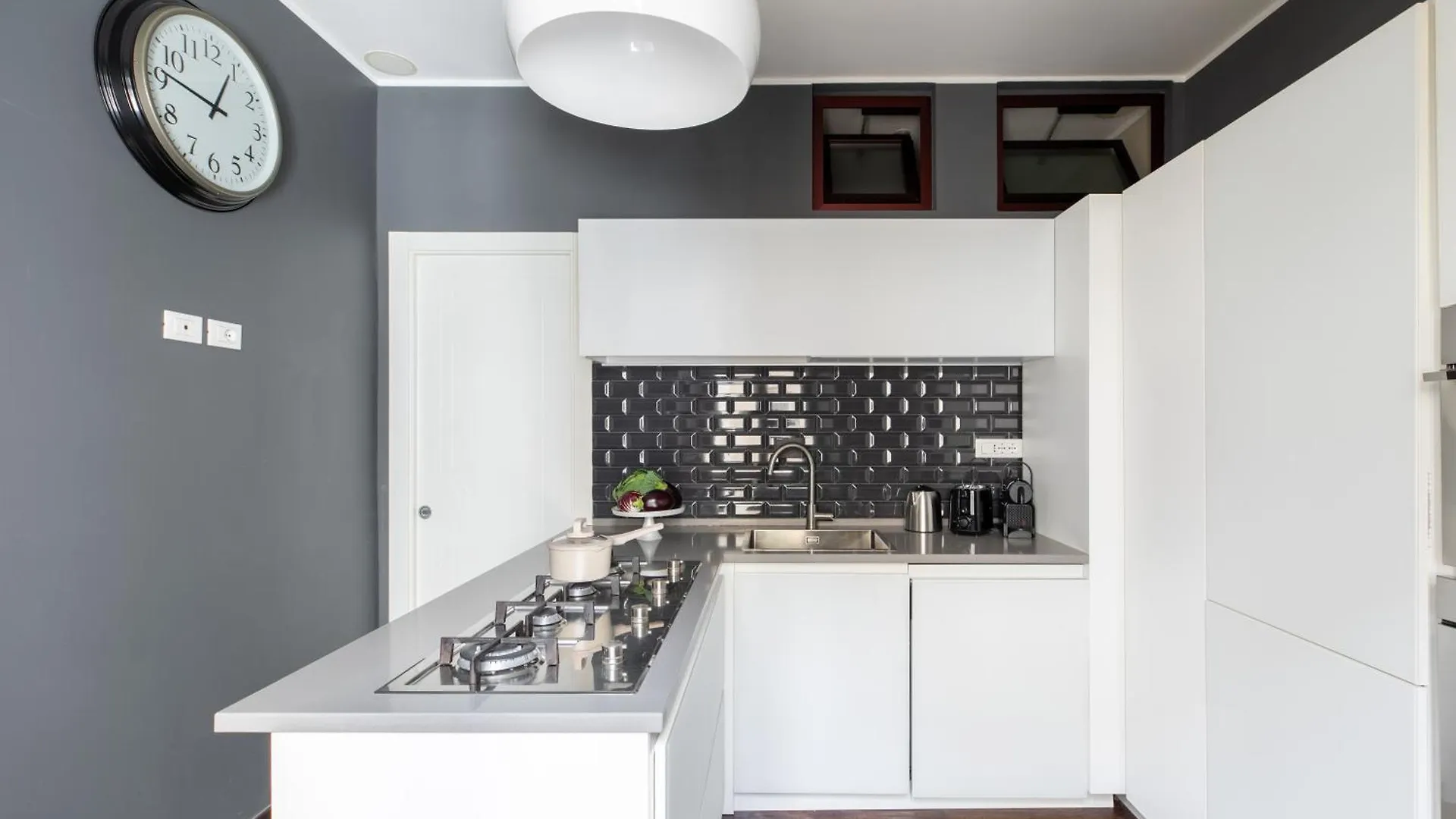 Apartament Iflat Contemporary Elegance In The Heart Of Rzym Włochy